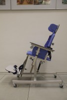 Учебное место учащегося с нарушением ОДА (р. гр. 1,15-1,6 м, столешница из фанеры) - fgospostavki.ru - Южно-Сахалинск